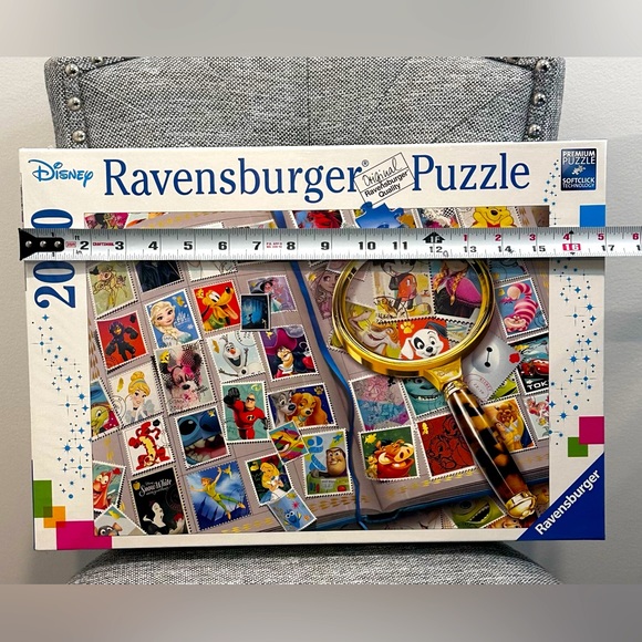 Disney Ravensburger 16706 Disney Stamp Album-2000 Pieces, Softclick Technology - Picture 3 of 9